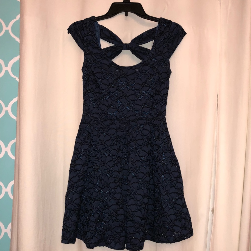 Jessica Simpson Blue Lace Dress w/ Bow On Back